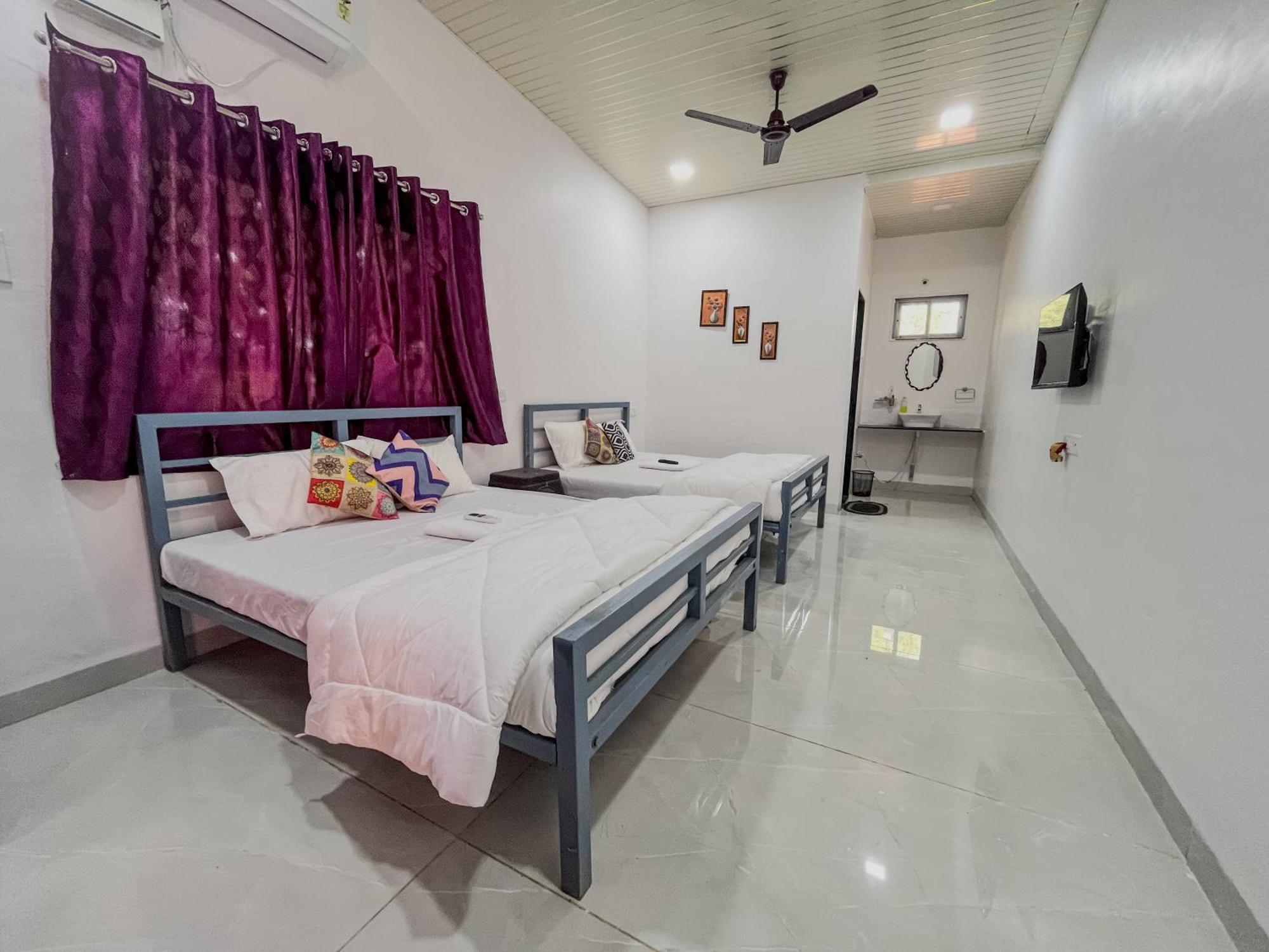 Karjat In Resort Екстер'єр фото